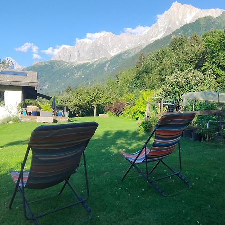 Beau Studio Dans La Vallee De Chamonix Les Trabets Exteriör bild